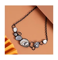Metallic Dented Stone Necklace
