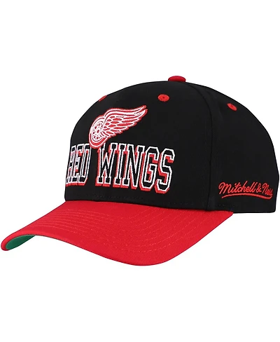 Mitchell & Ness Men's Black/Red Detroit Red Wings Backside Script Two-Tone Pro Crown Adjustable Hat