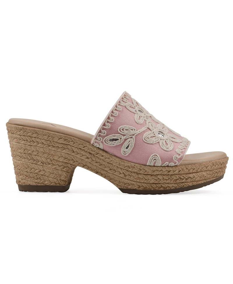 Cliffs by White Mountain Women's Biancia Wedge Slip-On Sandals