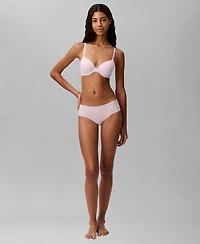 Calvin Klein Women's Invisibles Microfiber Stretch Hipster Underwear D3429