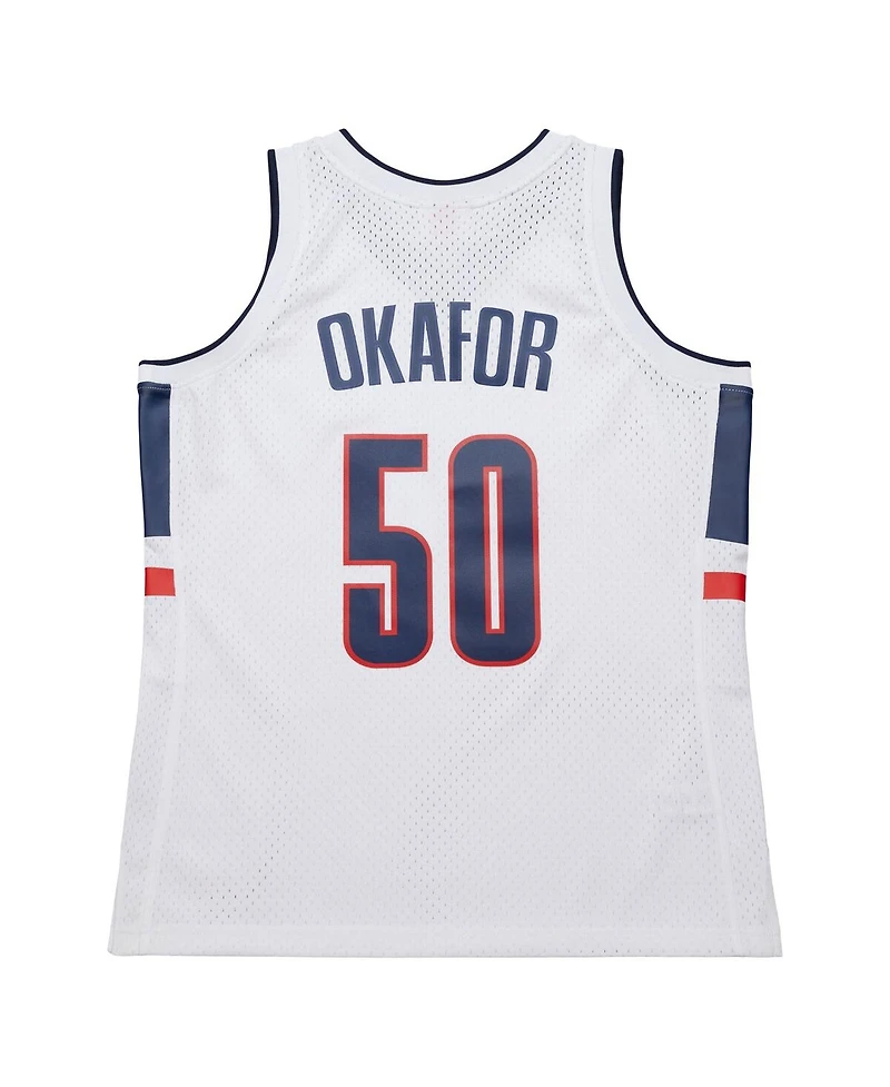 Mitchell & Ness Men's UConn Huskies Emeka Okafor White 2001/02 Swingman Replica Jersey