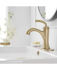 Single Handle Bathroom Faucet