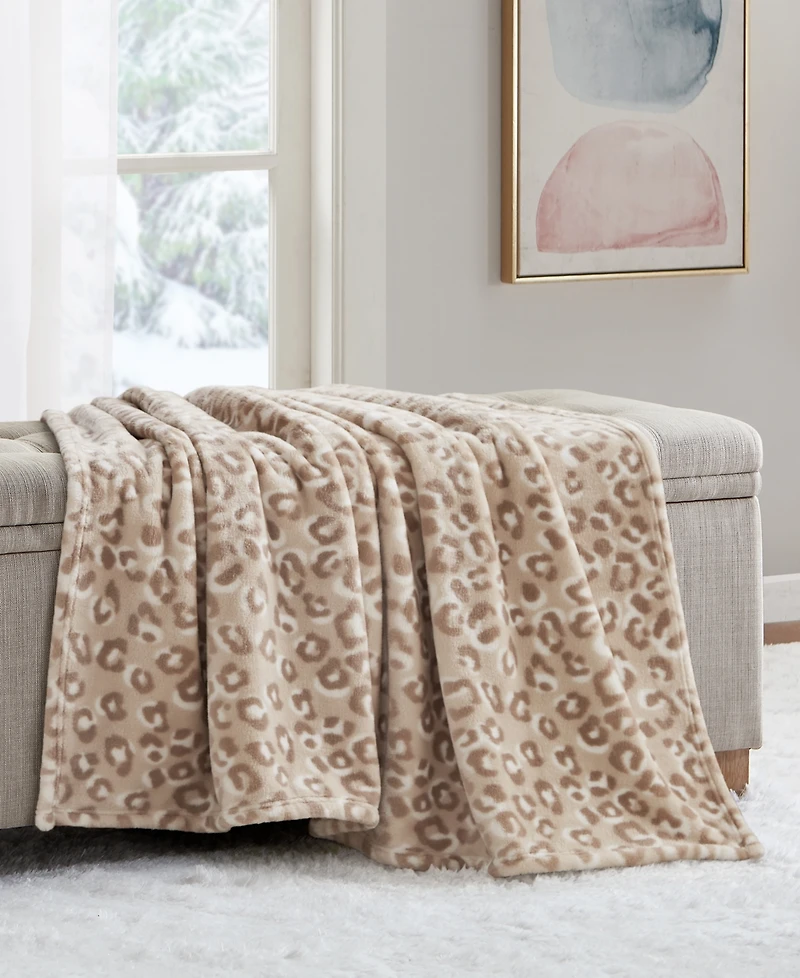 Premier Comfort Cozy Plush Printed Throw, 50" x 70", Exclusively at Macy's