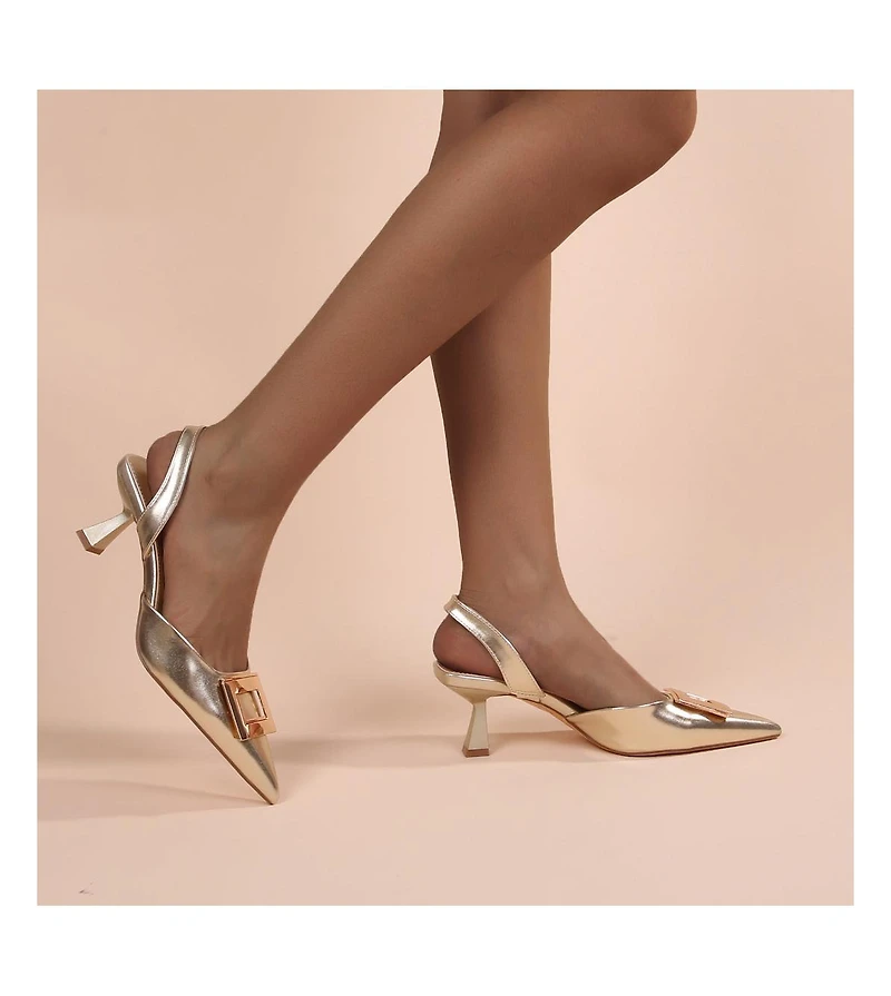 Colette Halter Back Pump