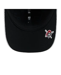 New Era Men's Gray Pittsburgh Pirates 2025 Mlb Clubhouse 9FORTY M-Crown Adjustable Hat