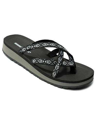 Minnetonka Women's Hanna 2.0 Multi Strap Thong Sandals