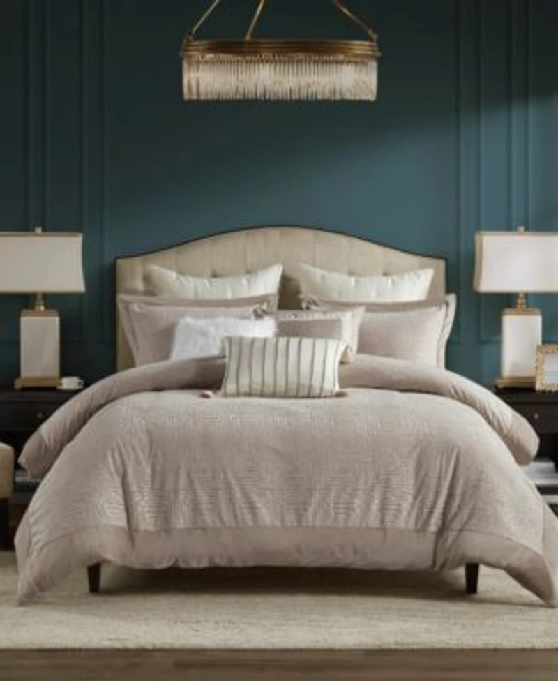 Madison Park Signature Pescal Oversized Velvet Comforter Sets
