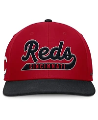 Nike Men's Red/Black Cincinnati Reds Pro Performance Snapback Hat