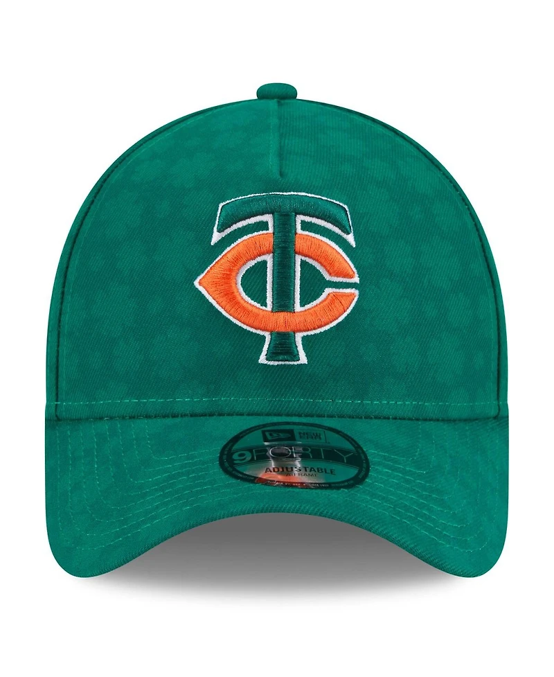 New Era Men's Kelly Green Minnesota Twins St. Patrick's Day A-Frame 9FORTY Adjustable Hat