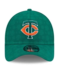 New Era Men's Kelly Green Minnesota Twins St. Patrick's Day A-Frame 9FORTY Adjustable Hat