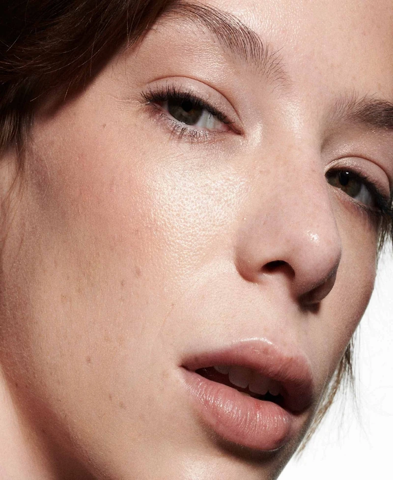 Mac Strobe Beam Liquid Blush