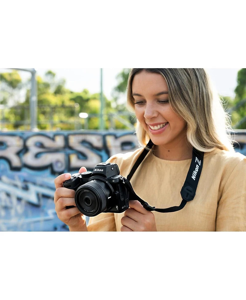Nikon Nikkor Z 28mm f/2.8 Lens