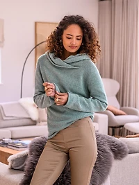 Celtic & Co. Women's Collared Slouch Sweater