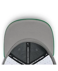 Nike Men's White Oregon Ducks On-Field Dugout True Performance Fitted Hat