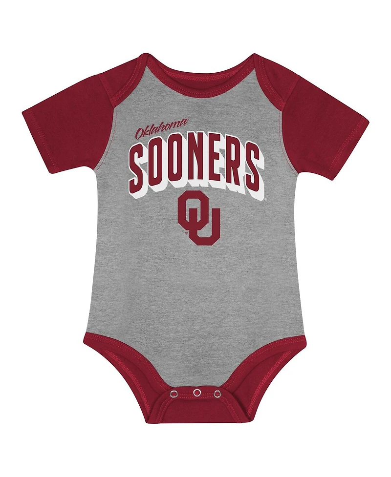 Outerstuff Baby Boys and Girls 3-Piece Oklahoma Sooners Dynamic Duo Bodysuit, Bib and Cuffed with Knit Hat Set