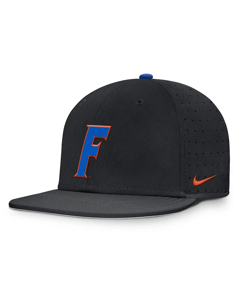 Nike Men's Florida Gators On-Field Dugout True Performance Fitted Hat