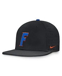 Nike Men's Florida Gators On-Field Dugout True Performance Fitted Hat