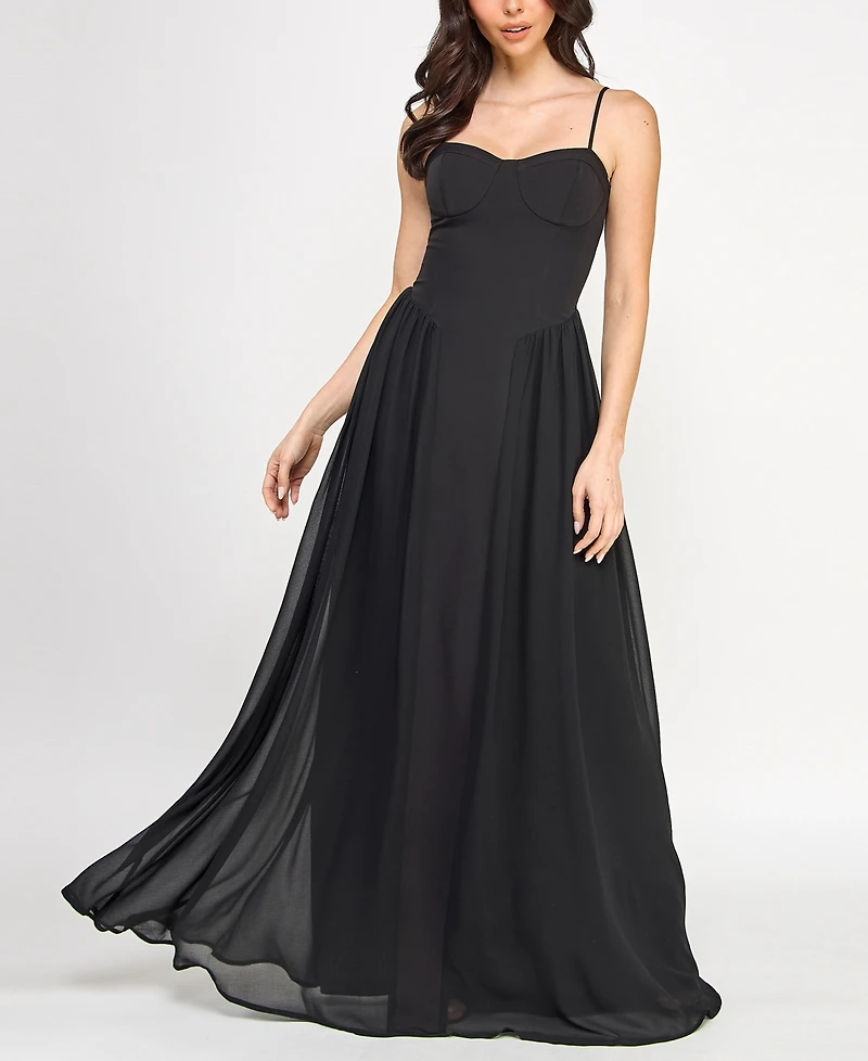 Seni & Cade Juniors' Sweetheart-Neck Sleeveless Gown