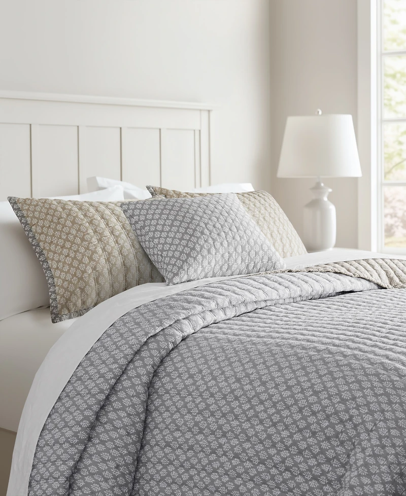 Levtex Aditya Reversible 3-Pc. Quilt Set, Full/Queen