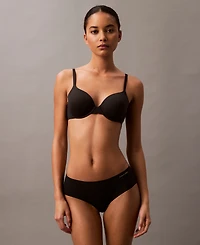 Calvin Klein Women's Invisibles 3-Pack Hipster Underwear QD3559