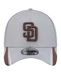 New Era Men's Gray San Diego Padres Linear 39Thirty Flex-Fit Hat