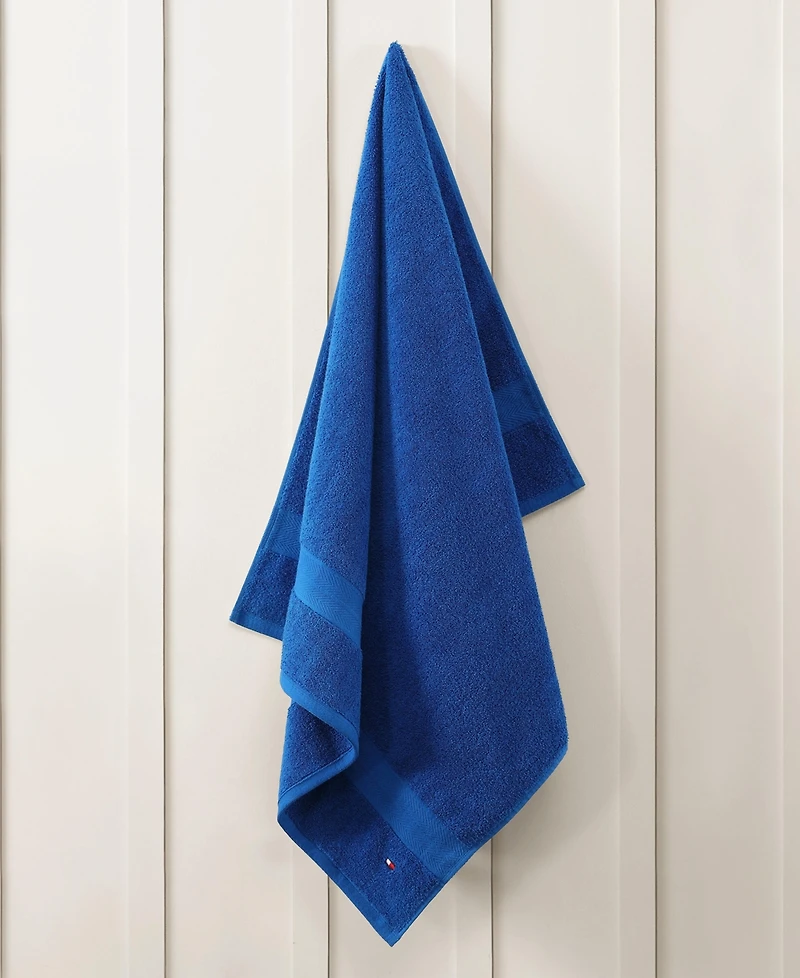 Tommy Hilfiger Home Modern American Solid Cotton Bath Towel, 30" x 54"