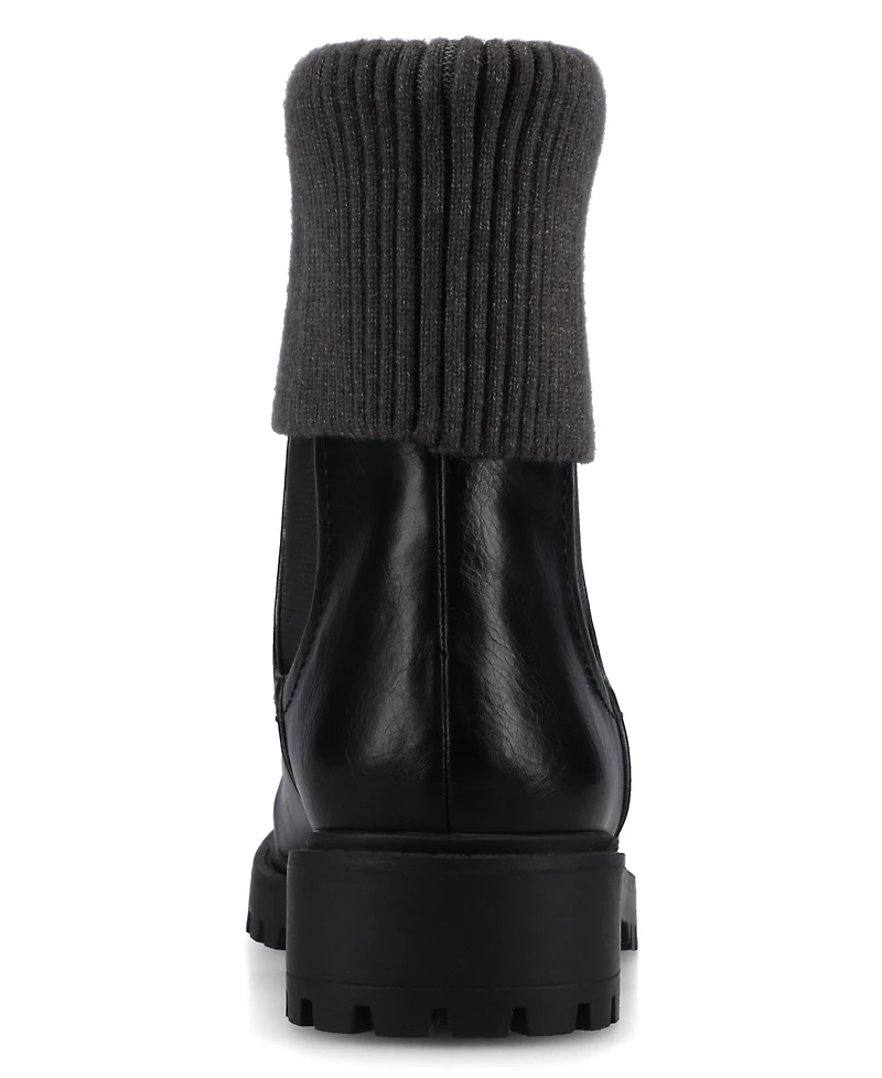 Journee Collection Women's Isabeau Casual Comfort Chelsea Boots