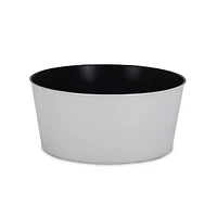 Sturdy Round Plastic Flower Pot for Patio Balcony and Yard Outdoor Decor