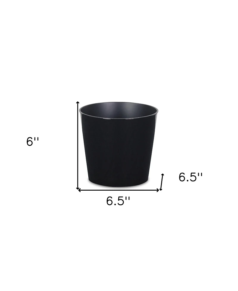 Sturdy Round Plastic Flower Pot for Indoor and Outdoor Spaces
