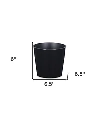 Sturdy Round Plastic Flower Pot for Indoor and Outdoor Spaces