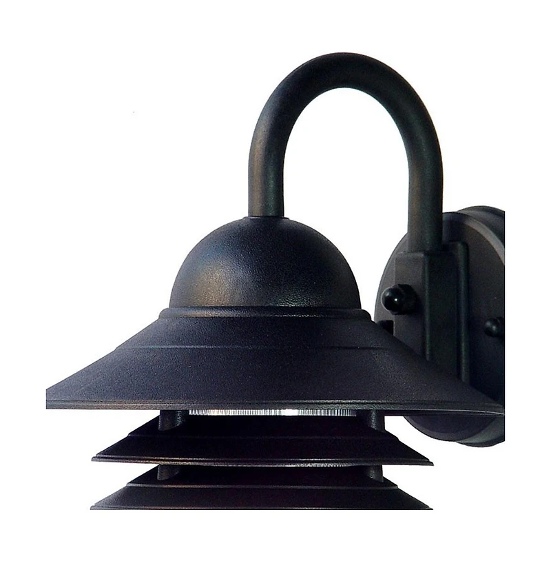 Outdoor Wall Light with Three-Tier Lamp Shade – Stylish Lighting for Exterior Spaces