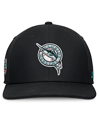 Nike Men's Black Florida Marlins Pro Performance Snapback Hat