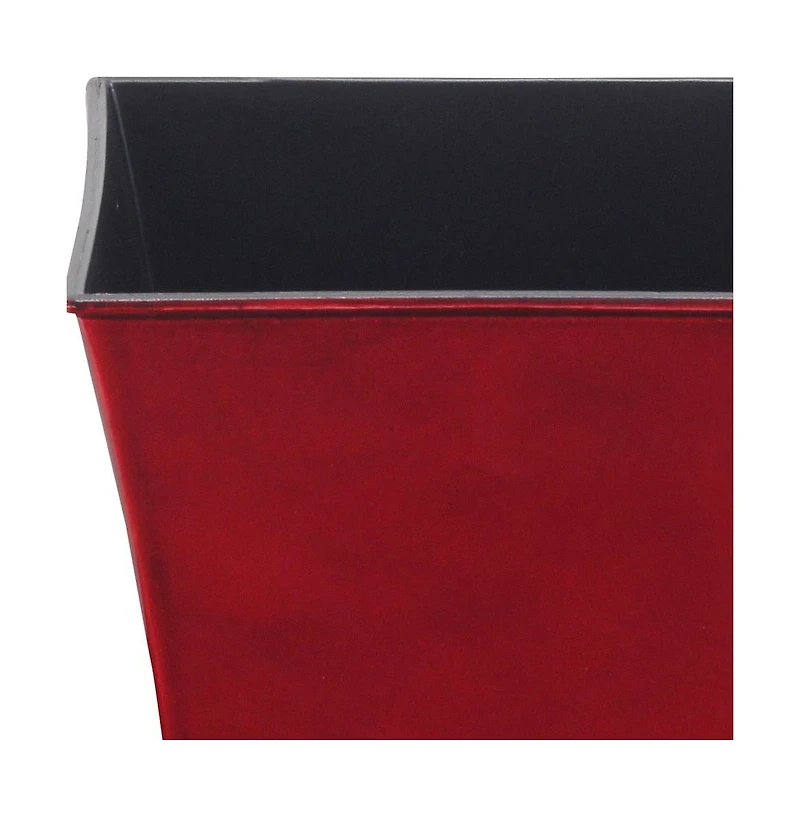 Round Plastic Planter Pot for Indoor and Outdoor Garden Use