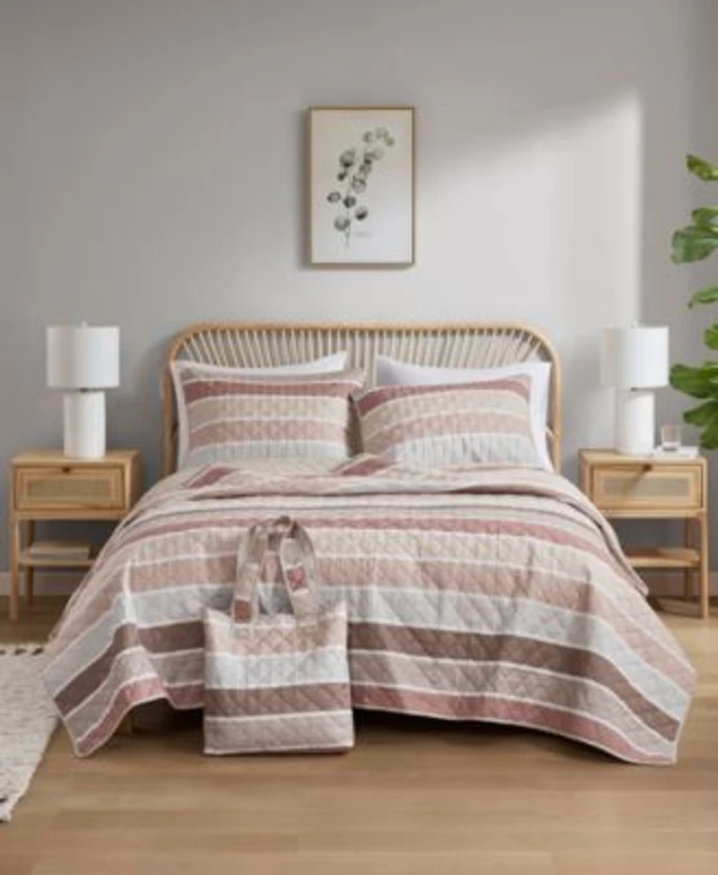 Addison Park Caleb Reversible Quilt Tote Sets