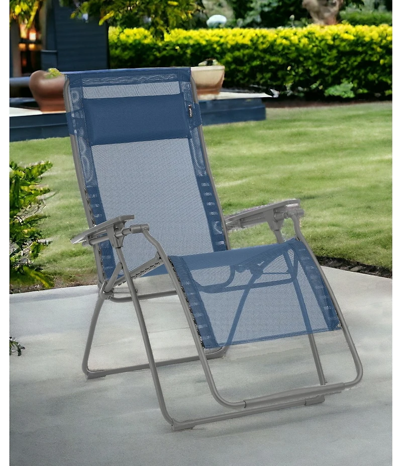 Reclining Steel Zero Gravity Chair with Cushion for Patio and Lawn