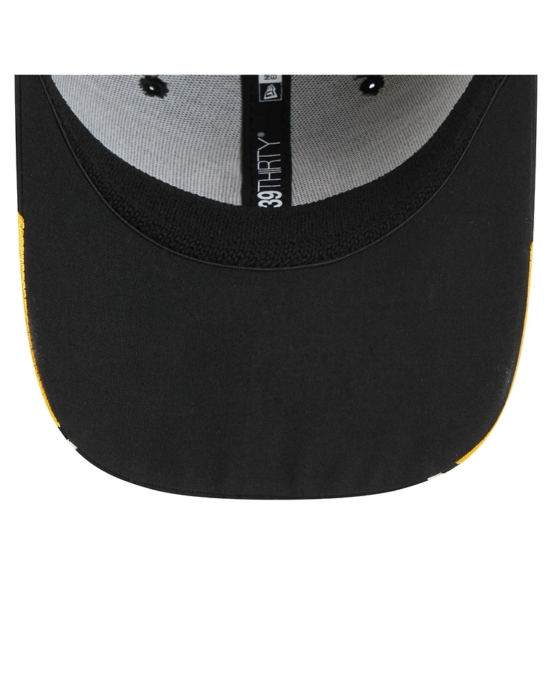 New Era Men's Black Boston Bruins Linear Featherweight 39THIRTY Flex Hat