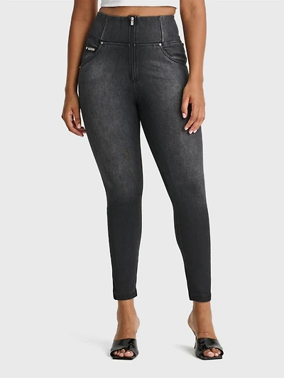 Freddy Women's Curvy High-Rise Sculpting Skinny Jeans