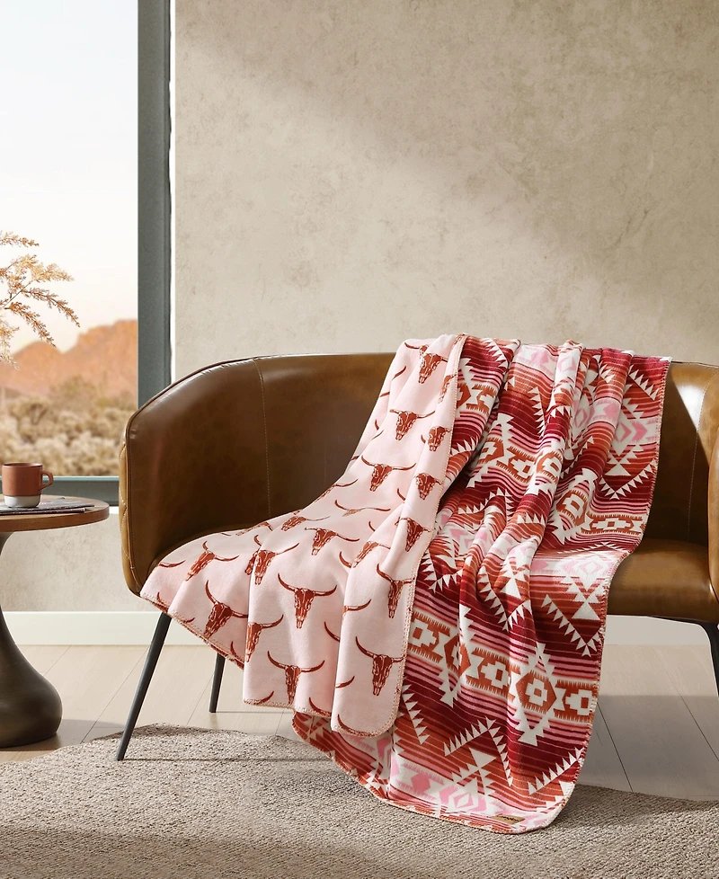 Wrangler Jericho Plush Reversible Blanket