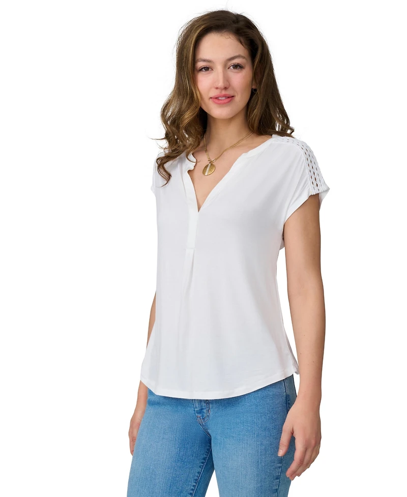 Cable & Gauge Women's Braided Crochet Trim Pleated Top