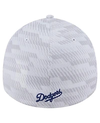 New Era Men's White Los Angeles Dodgers Graded 39THIRTY Flex Hat