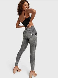 Freddy Women's Snug Sculpting Ripped Skinny Jeans