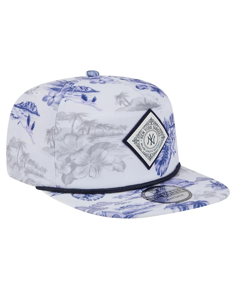 New Era Men's White New York Yankees Printed Island Golfer Snapback Hat