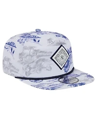 New Era Men's White New York Yankees Printed Island Golfer Snapback Hat