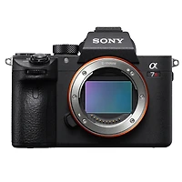 Sony Alpha a7R Iv Mirrorless Camera (V2) with Fe 24-70mm f/2.8 Gm Lens
