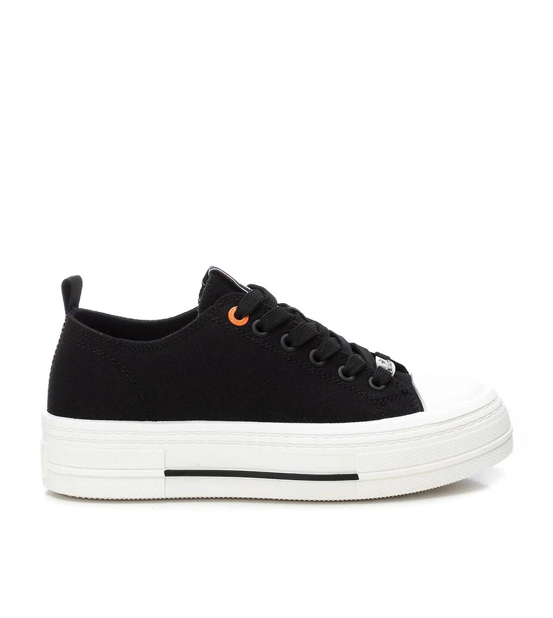 Women's Urban Style Canvas Platform Sneakers Refresh By Xti