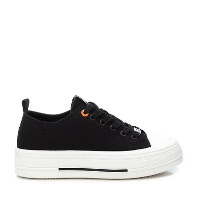 Women's Urban Style Canvas Platform Sneakers Refresh By Xti
