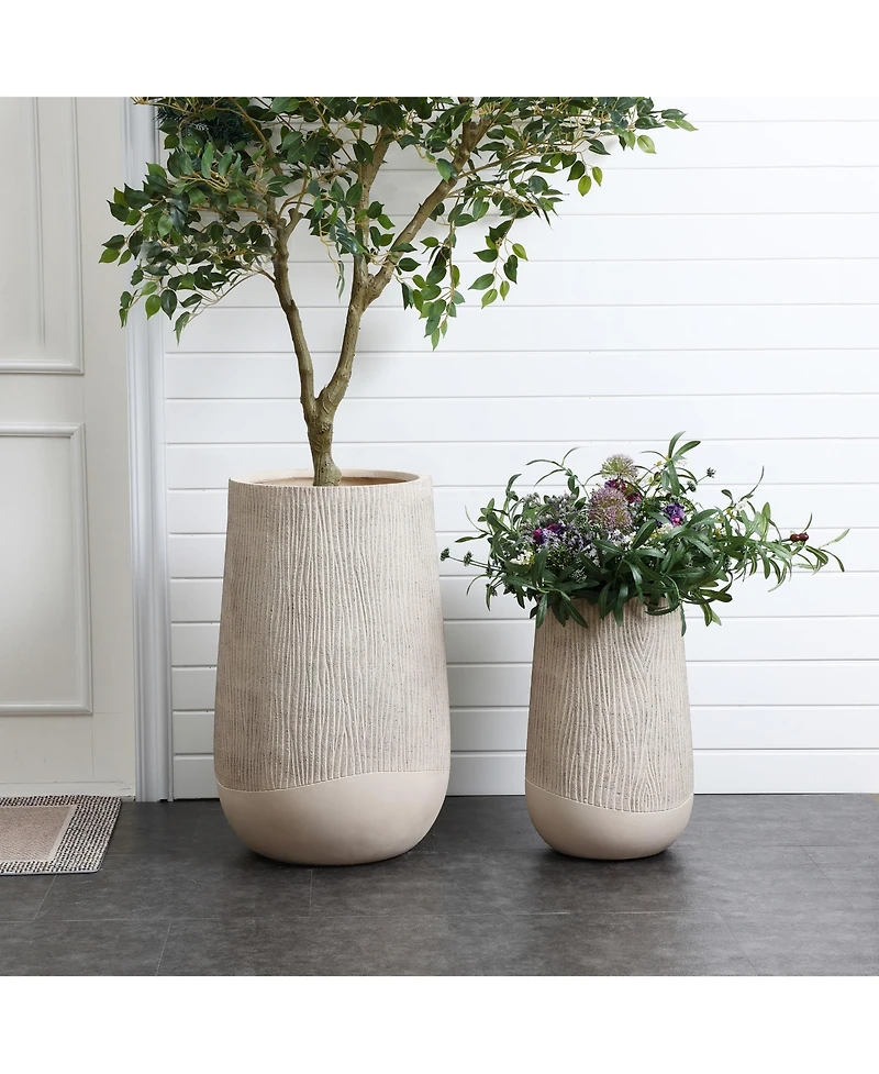 LuxenHome Blended Tan with Wood Pattern Round Tapered -Inch Tall MgO Planter