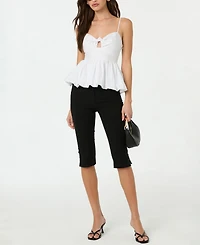 Astr the Label Women's Twist-Front Bubble-Hem Top