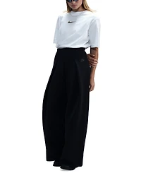 Nike Sportswear Women's Cotton Logo Loose T-Shirt