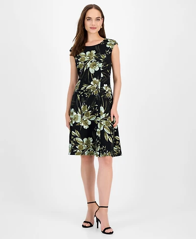 Connected Women's Printed Cap-Sleeve Dress